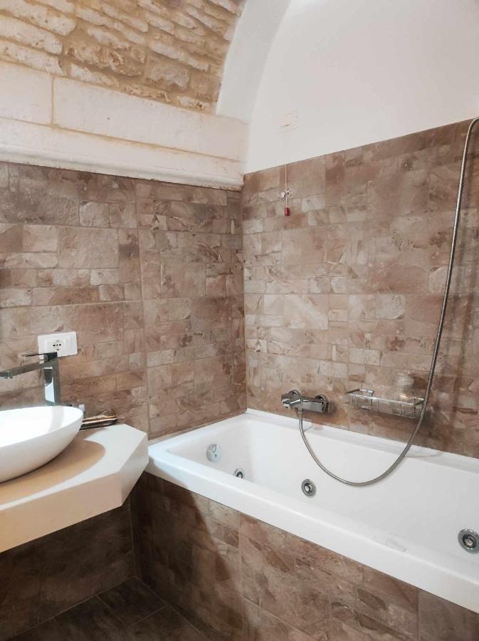 Il Plebiscito Luxury Loft Fronte Basilica Διαμέρισμα Μαρτίνα Φράνκα Εξωτερικό φωτογραφία