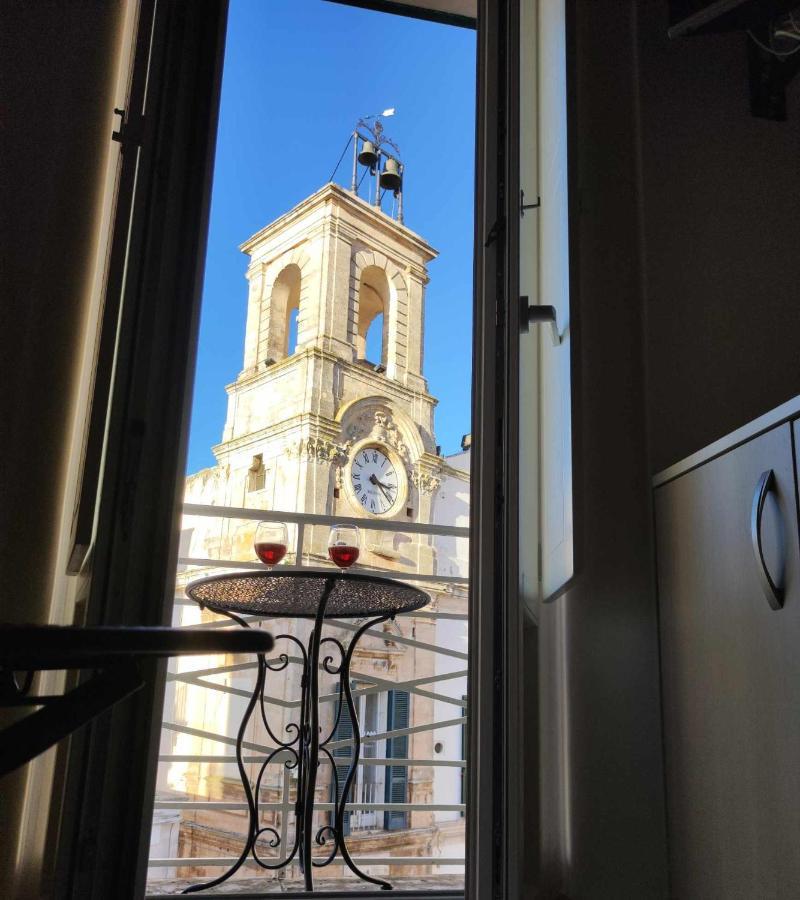 Il Plebiscito Luxury Loft Fronte Basilica Διαμέρισμα Μαρτίνα Φράνκα Εξωτερικό φωτογραφία