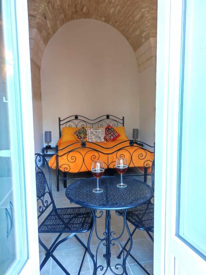 Il Plebiscito Luxury Loft Fronte Basilica Διαμέρισμα Μαρτίνα Φράνκα Εξωτερικό φωτογραφία